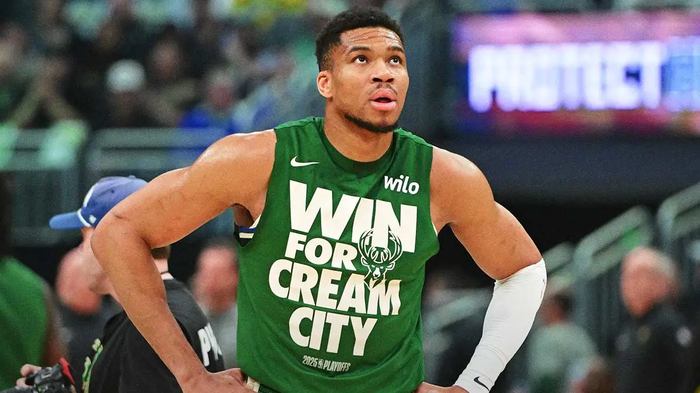 B体育登录入口-示好绿军，字母哥决定恐引爆联盟，雄鹿推倒重建？里弗斯成背锅侠|吉安尼斯·安特托孔波|凯尔特人|季后赛|扬尼斯-阿德托昆博|波士顿凯尔特人队_新浪体育_新浪新闻